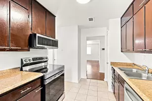 2759 Avon St, Dallas, TX 75211 - Photo 6