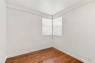 2759 Avon St, Dallas, TX 75211 - Photo 16