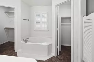 1077 Westgrove Dr, Saginaw, TX 76179 - Photo 10