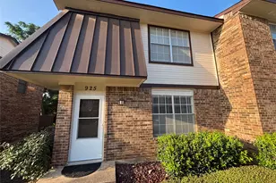 925 Cedar Terrace, Cedar Hill, TX 75104 - Photo 1