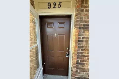 925 Cedar Terrace, Cedar Hill, TX 75104 - Photo 2