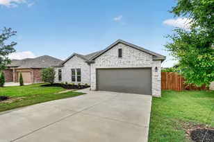 430 Wilkerson Ln, Justin, TX 76247 - Photo 2