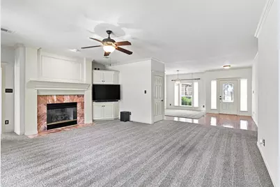 3310 Moss Creek Drive, Grapevine, TX 76051 - Photo 12