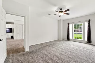 3310 Moss Creek Drive, Grapevine, TX 76051 - Photo 6