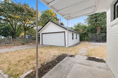 729 Thersa Drive, River Oaks, TX 76114 - Photo 28