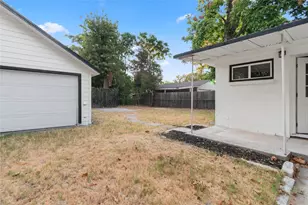 729 Thersa Dr, River Oaks, TX 76114 - Photo 30