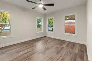 729 Thersa Dr, River Oaks, TX 76114 - Photo 18