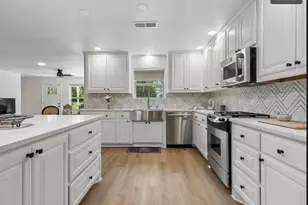 1212 W Murphy Rd, Colleyville, TX 76034 - Photo 2