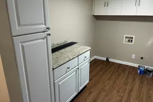 319 E Holley St, Mesquite, TX 75149 - Photo 12