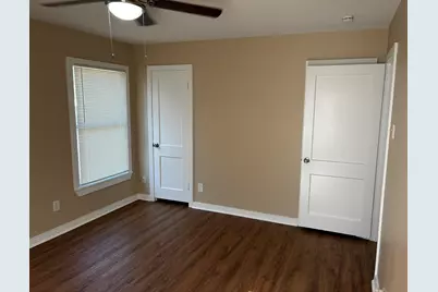 319 E Holley Street, Mesquite, TX 75149 - Photo 16