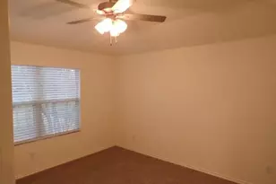 709 S 5th St, Bonham, TX 75418 - Photo 14