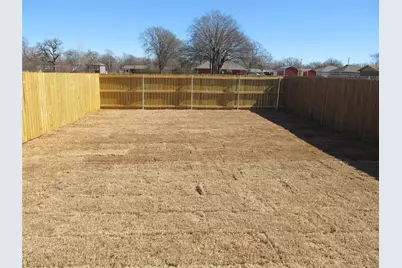 709 S 5th Street #1, Bonham, TX 75418 - Photo 32