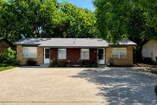 307 Elliott St, Arlington, TX 76013 - Photo 1