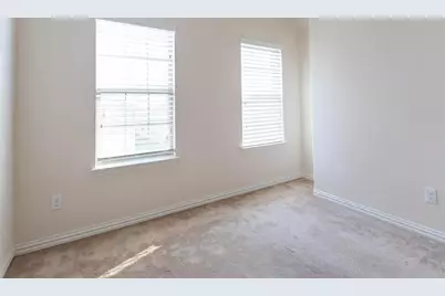 2601 N Sun Creek Drive, Little Elm, TX 75066 - Photo 18