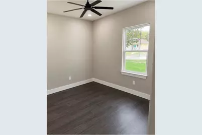 1021 W Sears Street, Denison, TX 75020 - Photo 18