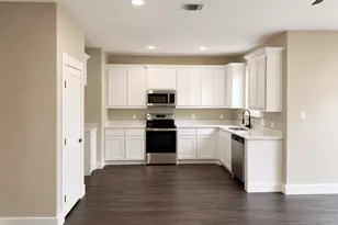 1021 W Sears St, Denison, TX 75020 - Photo 6