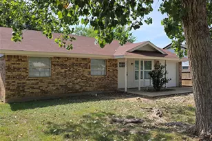 721 N Cummings Dr, Alvarado, TX 76009 - Photo 1