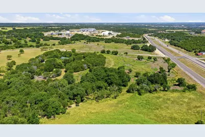 135 Indian Mountain Court, Granbury, TX 76048 - Photo 20