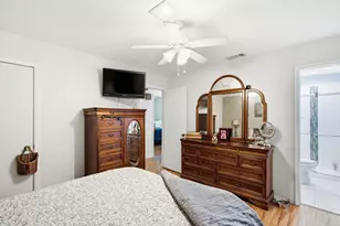 135 Indian Mountain Ct, Granbury, TX 76048 - Photo 16