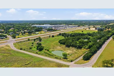 135 Indian Mountain Court, Granbury, TX 76048 - Photo 22