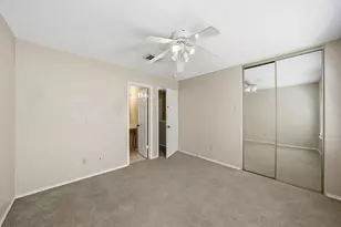1371 S 11th St, Waco, TX 76706 - Photo 16