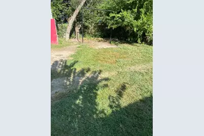 3905 Stuart Street, Greenville, TX 75401 - Photo 2