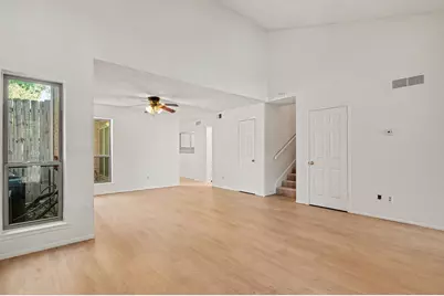 2700 Meadow Park Drive, Bedford, TX 76021 - Photo 12