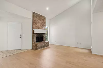2700 Meadow Park Drive, Bedford, TX 76021 - Photo 8