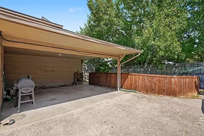2700 Meadow Park Drive, Bedford, TX 76021 - Photo 34
