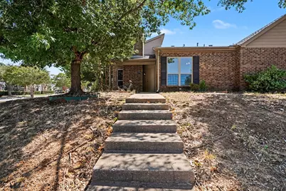 2700 Meadow Park Drive, Bedford, TX 76021 - Photo 6