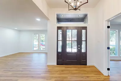 6851 Shorecrest Court, Fort Worth, TX 76132 - Photo 4
