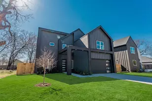 2706 Valentine St, Dallas, TX 75215 - Photo 2