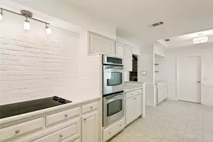 4036 Los Robles Dr, Plano, TX 75074 - Photo 10