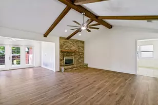 4036 Los Robles Dr, Plano, TX 75074 - Photo 4