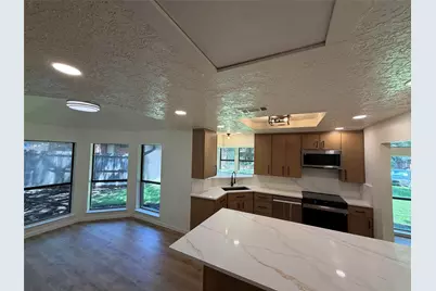2200 Sand Creek Court, Arlington, TX 76006 - Photo 10
