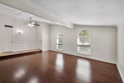 7520 Weatherwood Court, Fort Worth, TX 76133 - Photo 6