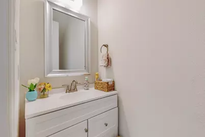 12977 Wymeth Drive, Farmers Branch, TX 75234 - Photo 18