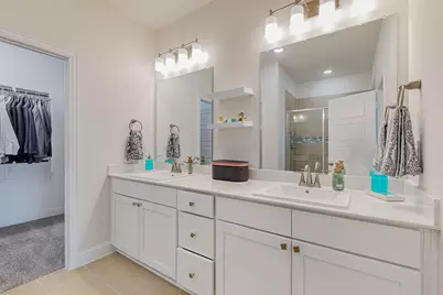 12977 Wymeth Drive, Farmers Branch, TX 75234 - Photo 24
