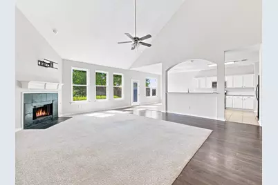 7129 Sundance Lane, Fort Worth, TX 76179 - Photo 4