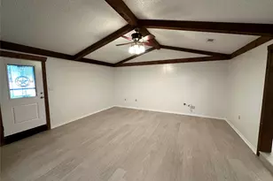 823 Madrid Dr, Duncanville, TX 75116 - Photo 6