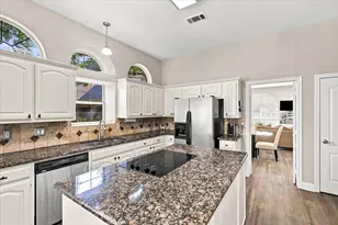 2921 Oak Bend Ct, Flower Mound, TX 75028 - Photo 14