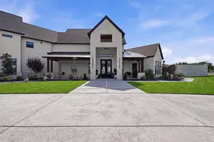 12058 Bella Vino Dr, Fort Worth, TX 76126 - Photo 4