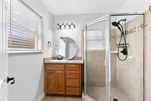 6705 Nola Ct, Watauga, TX 76148 - Photo 8