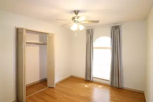2002 Victoria Rd, Carrollton, TX 75007 - Photo 4