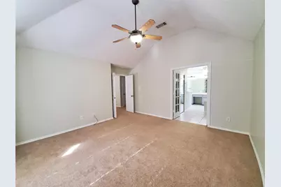 1040 Woodbriar Drive, Grapevine, TX 76051 - Photo 10