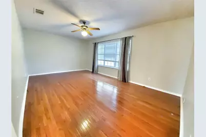 1040 Woodbriar Drive, Grapevine, TX 76051 - Photo 12