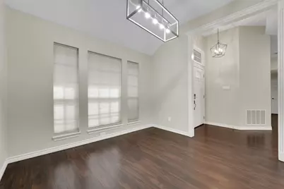 4001 Arrowcrest Lane, Garland, TX 75044 - Photo 4