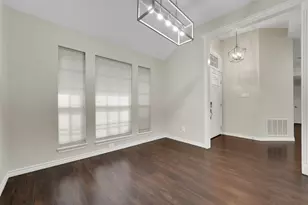 4001 Arrowcrest Ln, Garland, TX 75044 - Photo 4