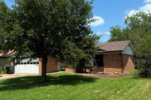 6707 Finch Dr, Greenville, TX 75402 - Photo 2