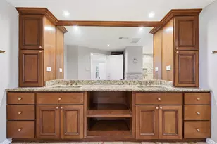 3202 S Country Club Rd, Garland, TX 75043 - Photo 18